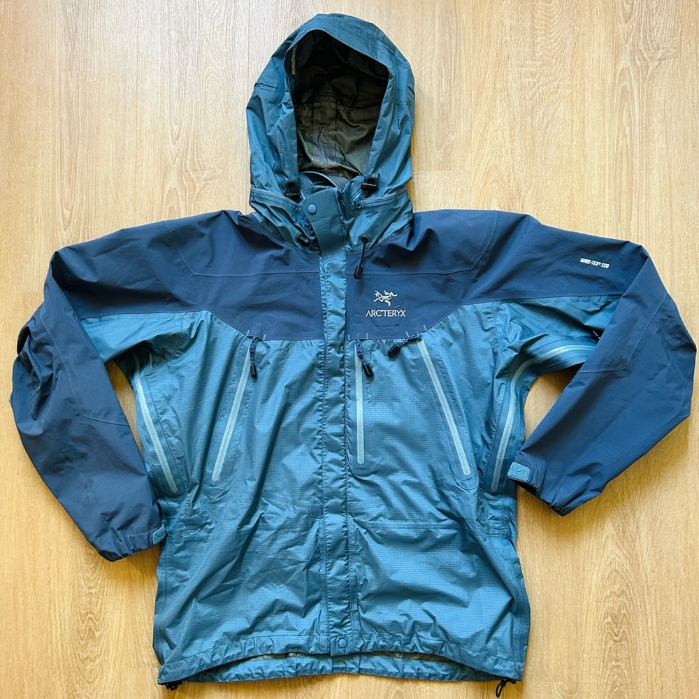 Arc’teryx Theta LT Gore Tex 1999 Jacket Rare Smoke Gorpcore Vintage XL